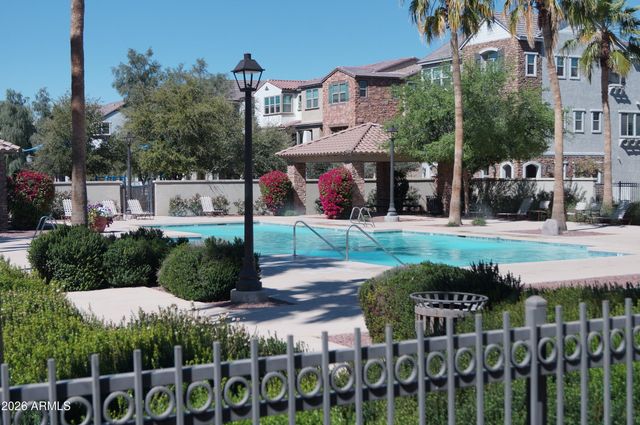 2651 S BALSAM Drive, Gilbert, AZ 85295