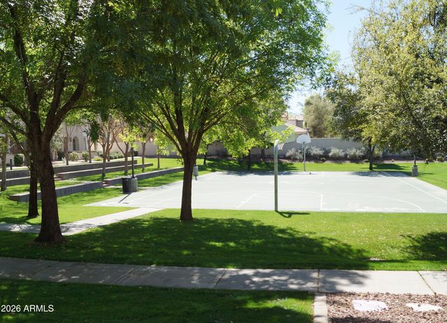 2651 S BALSAM Drive, Gilbert, AZ 85295