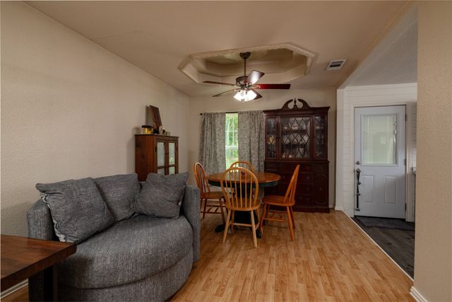 812 Denton Drive, Euless, TX 76039
