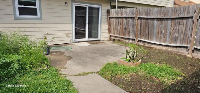 4718 Cedar Pass Dr F, Corpus Christi, TX 78413