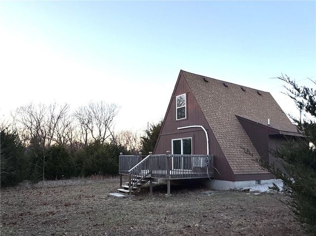 62 Maple Drive, Linn Valley, KS 66040