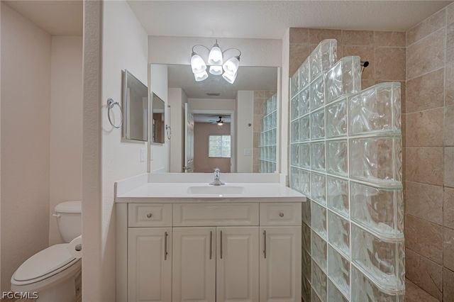 13150 Bella Casa CIR 2192, Fort Myers, FL 33966