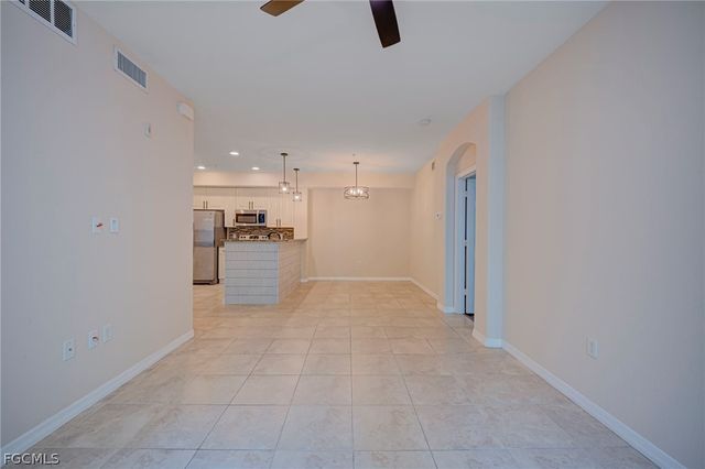 13150 Bella Casa CIR 2192, Fort Myers, FL 33966