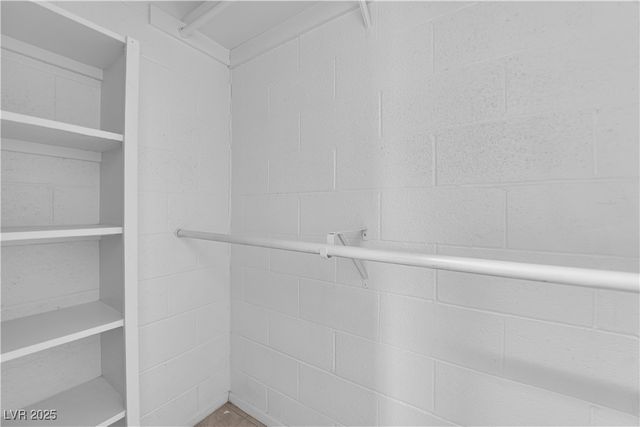 555 South Royal Crest Circle 2, Las Vegas, NV 89169