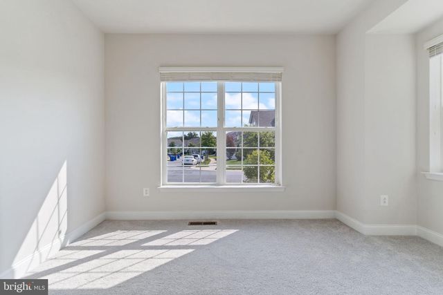 11337 FLAG CT, White Plains, MD 20695