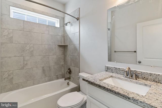 11337 FLAG CT, White Plains, MD 20695
