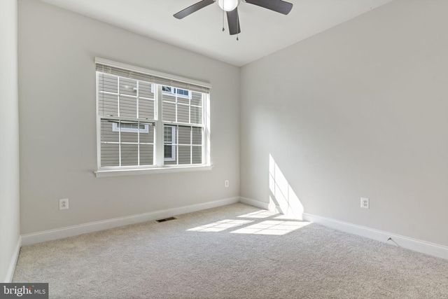 11337 FLAG CT, White Plains, MD 20695