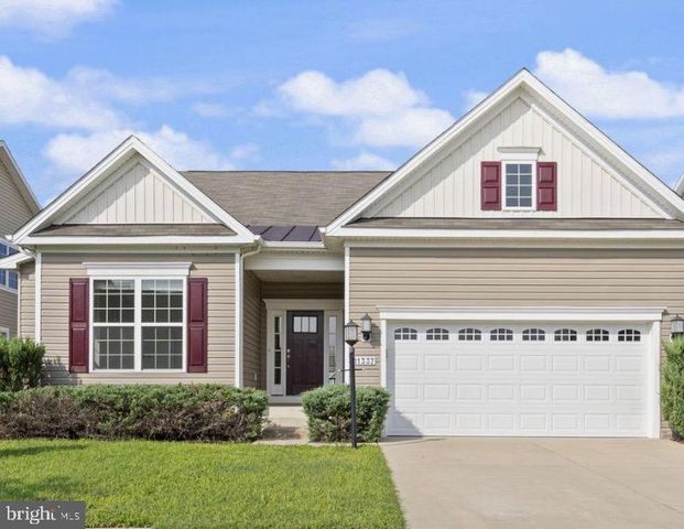 11337 FLAG CT, White Plains, MD 20695