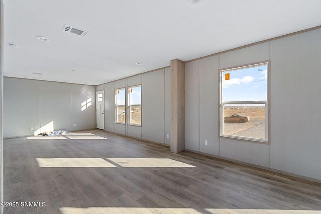 1377 Syrian Desert Drive, Chaparral, NM 88081