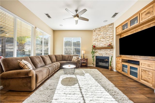 17671 Big Sky Circle, Perris, CA 92570