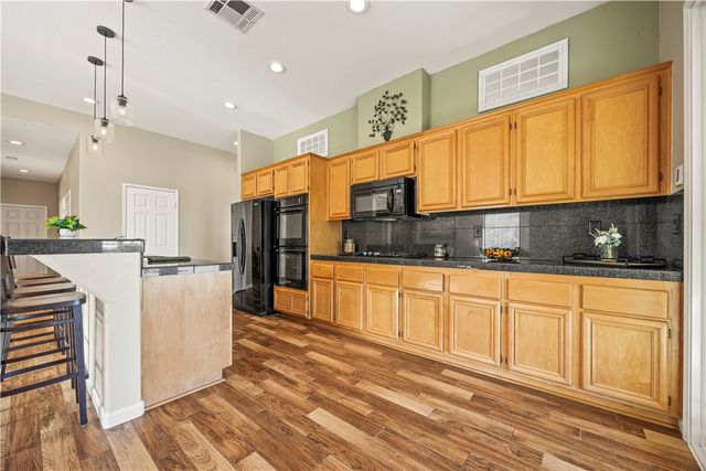 17671 Big Sky Circle, Perris, CA 92570