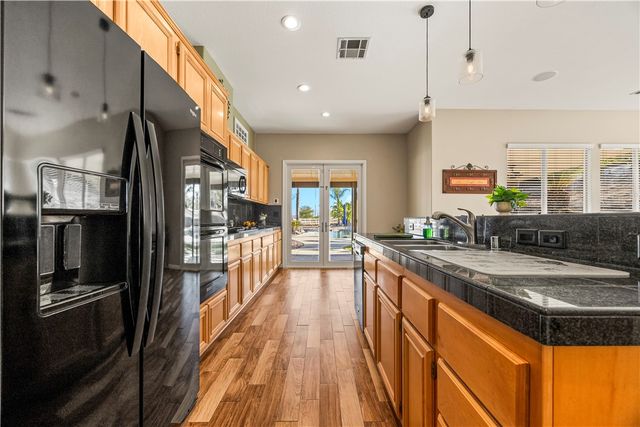17671 Big Sky Circle, Perris, CA 92570