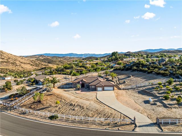 17671 Big Sky Circle, Perris, CA 92570