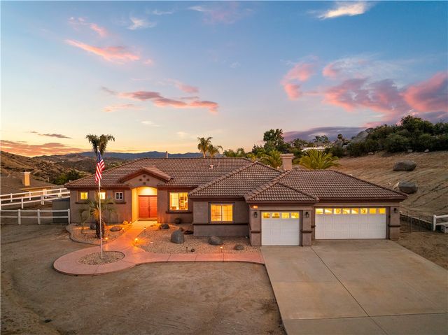 17671 Big Sky Circle, Perris, CA 92570