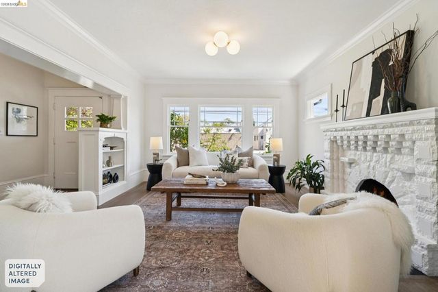 5451 Lawton Ave, Oakland, CA 94618