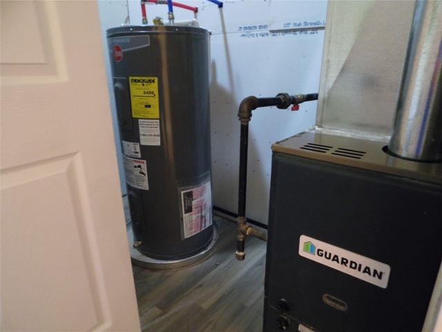 424 E 11TH Street, Erie, PA 16503