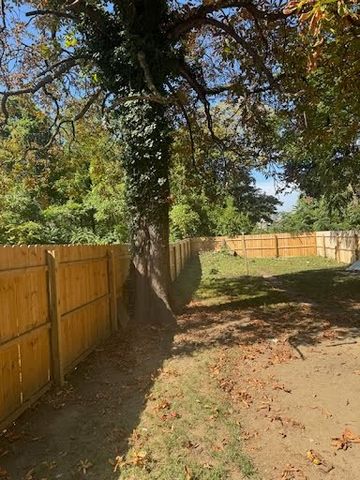 424 E 11TH Street, Erie, PA 16503