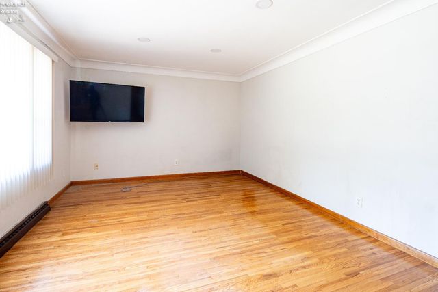 1620 Owen Rd, Northwood, OH 43619