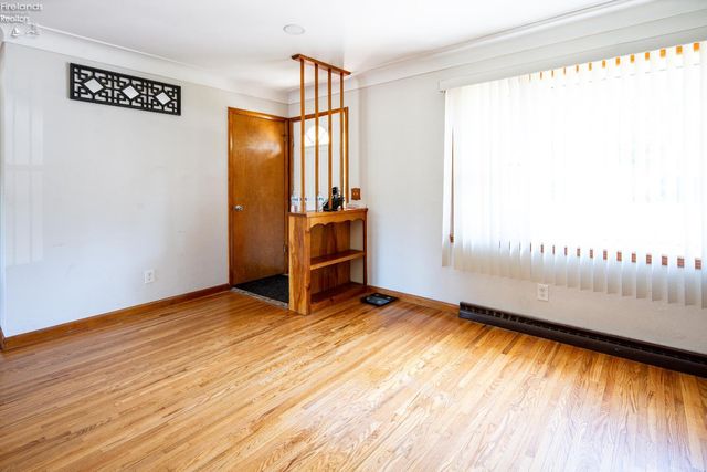 1620 Owen Rd, Northwood, OH 43619