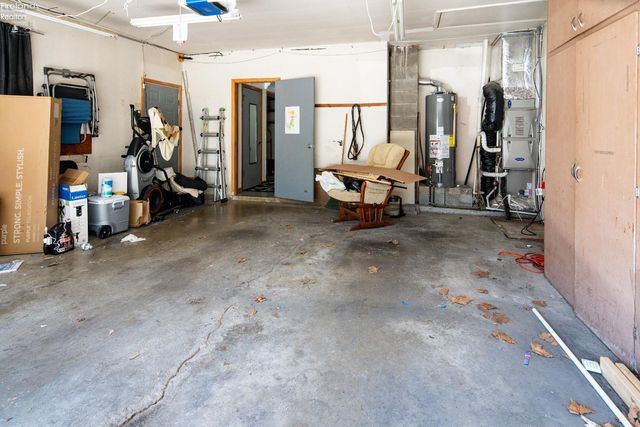 1620 Owen Rd, Northwood, OH 43619