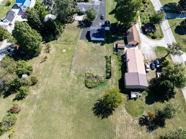 1620 Owen Rd, Northwood, OH 43619