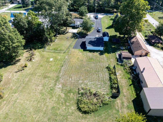 1620 Owen Rd, Northwood, OH 43619