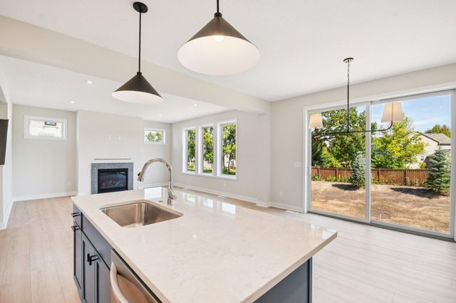 6135 Harkness Lane S, Cottage Grove, MN 55016