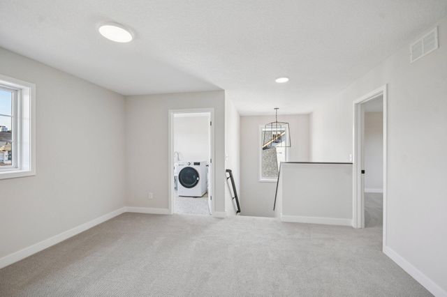 6135 Harkness Lane S, Cottage Grove, MN 55016