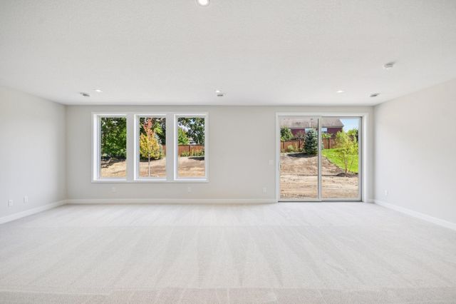 6135 Harkness Lane S, Cottage Grove, MN 55016