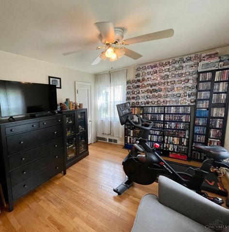 2887 West Tower Avenue, Cincinnati, OH 45238