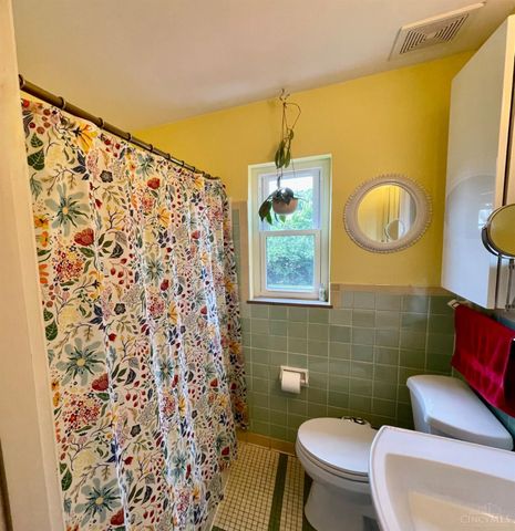 2887 West Tower Avenue, Cincinnati, OH 45238