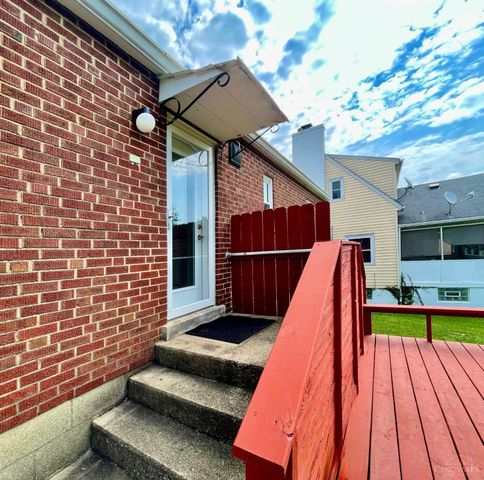 2887 West Tower Avenue, Cincinnati, OH 45238