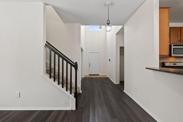 206 Unique Court, Rosharon, TX 77583