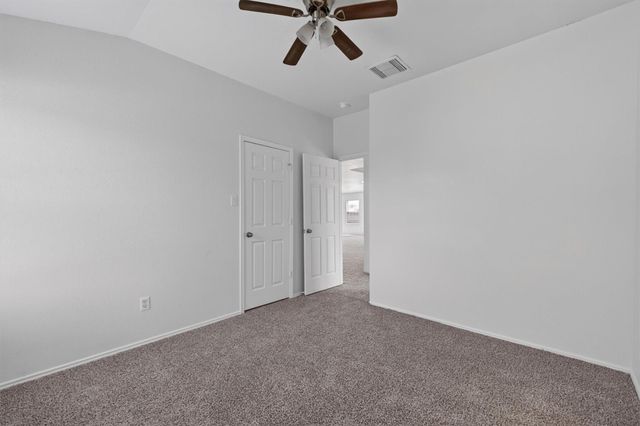 206 Unique Court, Rosharon, TX 77583