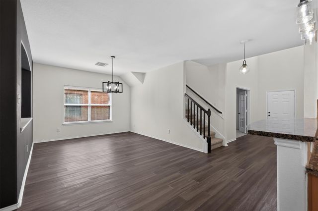 206 Unique Court, Rosharon, TX 77583