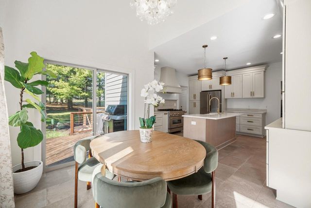 2380 Partridge Woods COURT, Burlington, WI 53105