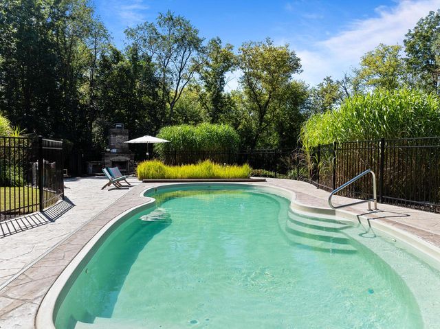 2380 Partridge Woods COURT, Burlington, WI 53105