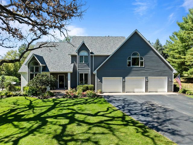 2380 Partridge Woods COURT, Burlington, WI 53105
