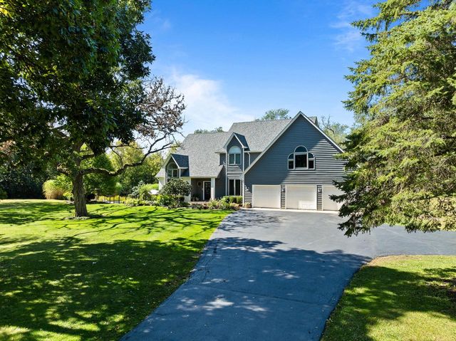 2380 Partridge Woods COURT, Burlington, WI 53105