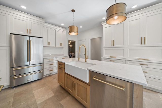 2380 Partridge Woods COURT, Burlington, WI 53105