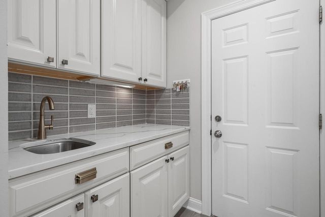 2380 Partridge Woods COURT, Burlington, WI 53105