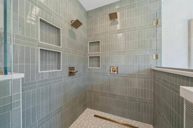 2380 Partridge Woods COURT, Burlington, WI 53105