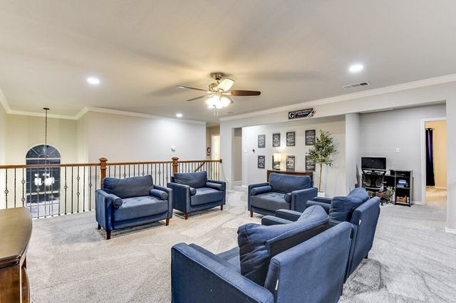 6805 Blake Drive, Arlington, TX 76001