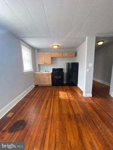 6158 LEBANON AVE, Philadelphia, PA 19151