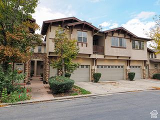 4478 S KELMSCOTT LN #B, Millcreek, UT 84124