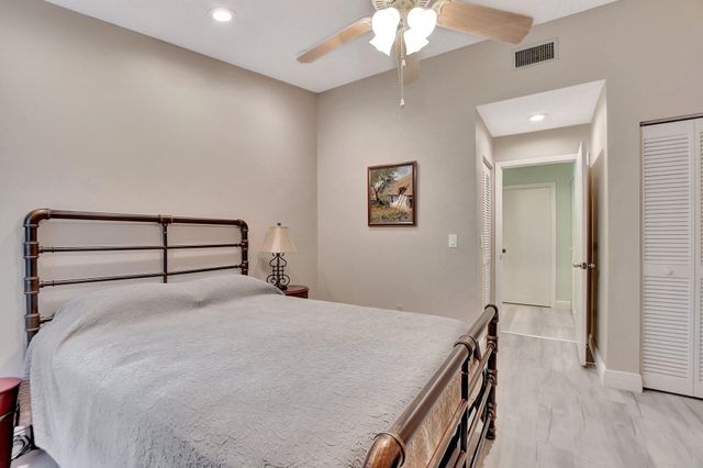 5289 Fairway Woods Drive 2913, Delray Beach, FL 33484