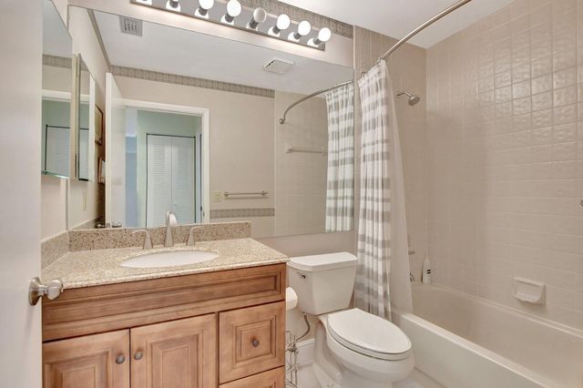 5289 Fairway Woods Drive 2913, Delray Beach, FL 33484