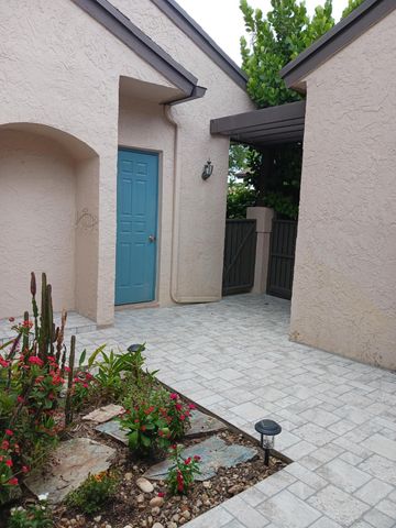 5289 Fairway Woods Drive 2913, Delray Beach, FL 33484