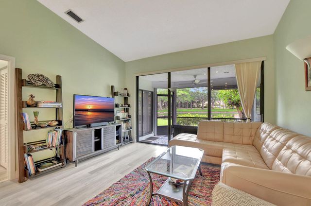5289 Fairway Woods Drive 2913, Delray Beach, FL 33484