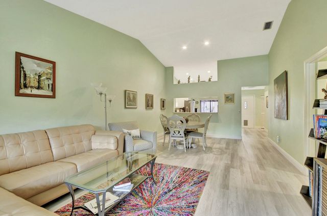 5289 Fairway Woods Drive 2913, Delray Beach, FL 33484